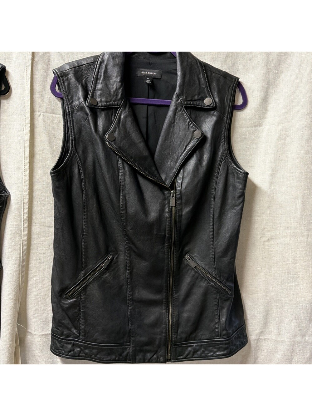 Halogen Women's Black Leather Vest, Edgy Business attire-Size Medium